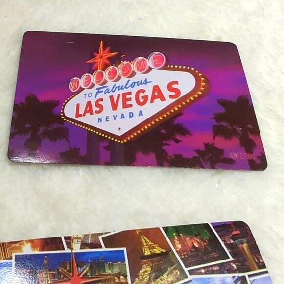 NIB - (Qty 4) Playing Cards - Las Vegas - Hollywood - Palm Springs - Picture 4 of 10